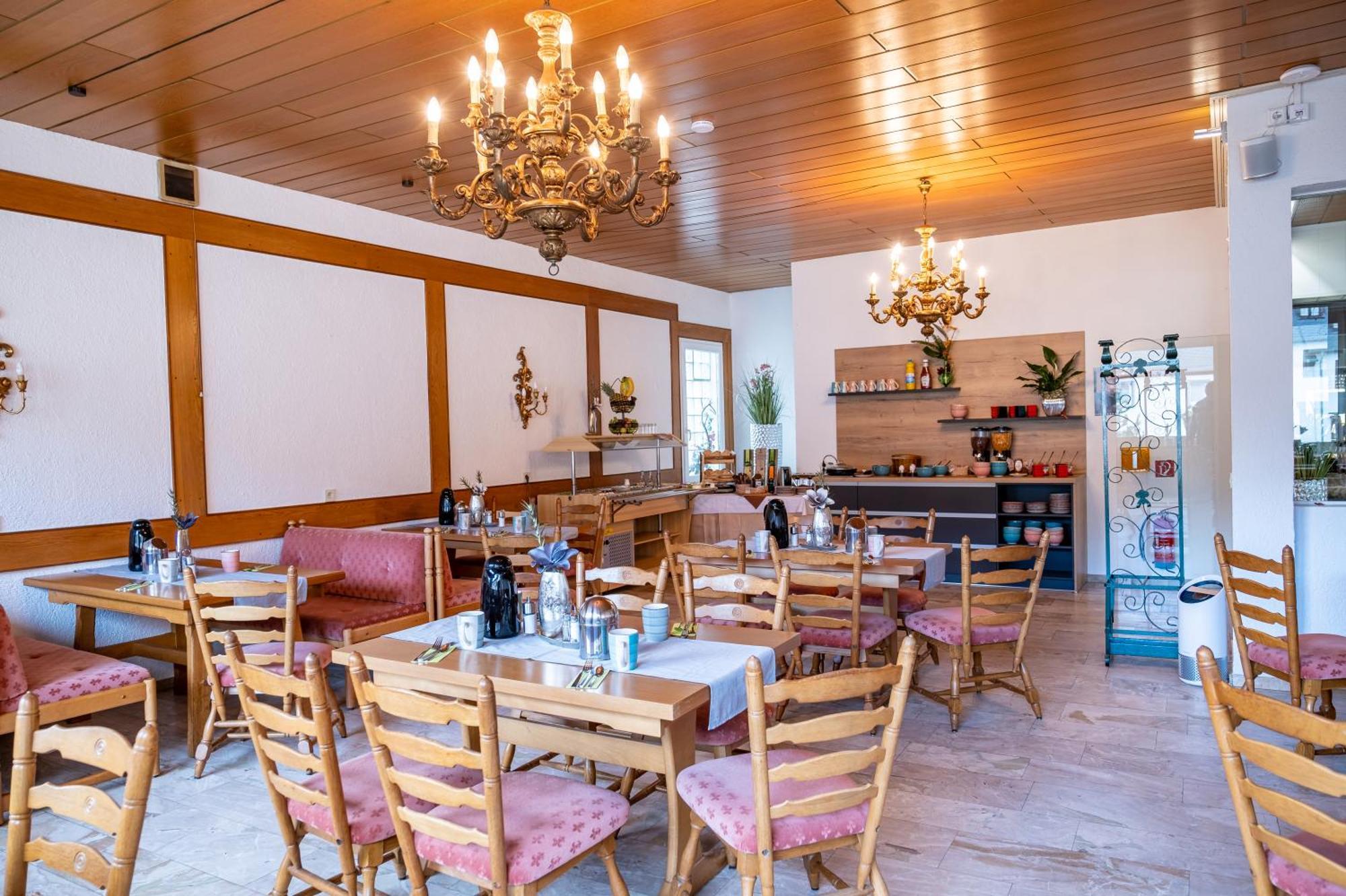 Mike'S Mosel Lodge Treis-Karden Ngoại thất bức ảnh