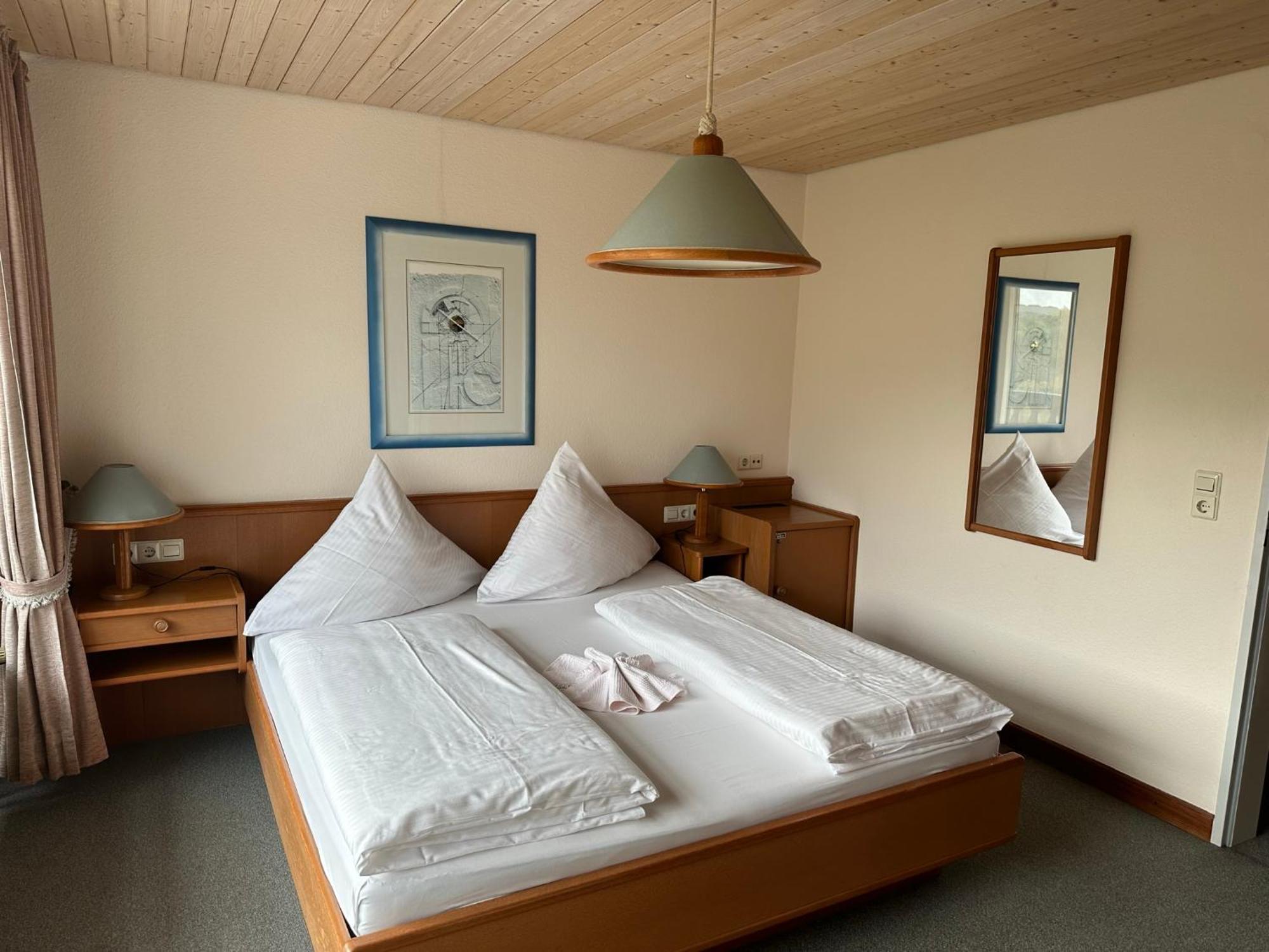 Mike'S Mosel Lodge Treis-Karden Ngoại thất bức ảnh